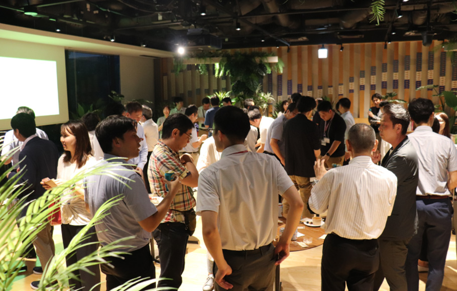 新産業創造拠点