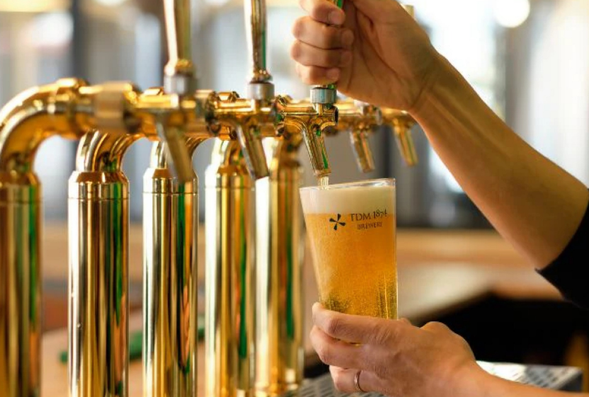 一軒じゃ終われない？昼飲み特集